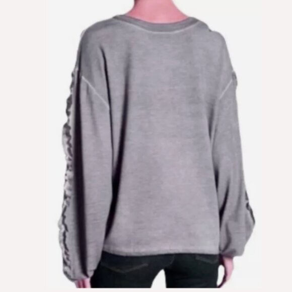 Dantelle Women's Gray Oil Dye Sweatshirt Pullover Top Size Small NWT - Picture 3 of 15